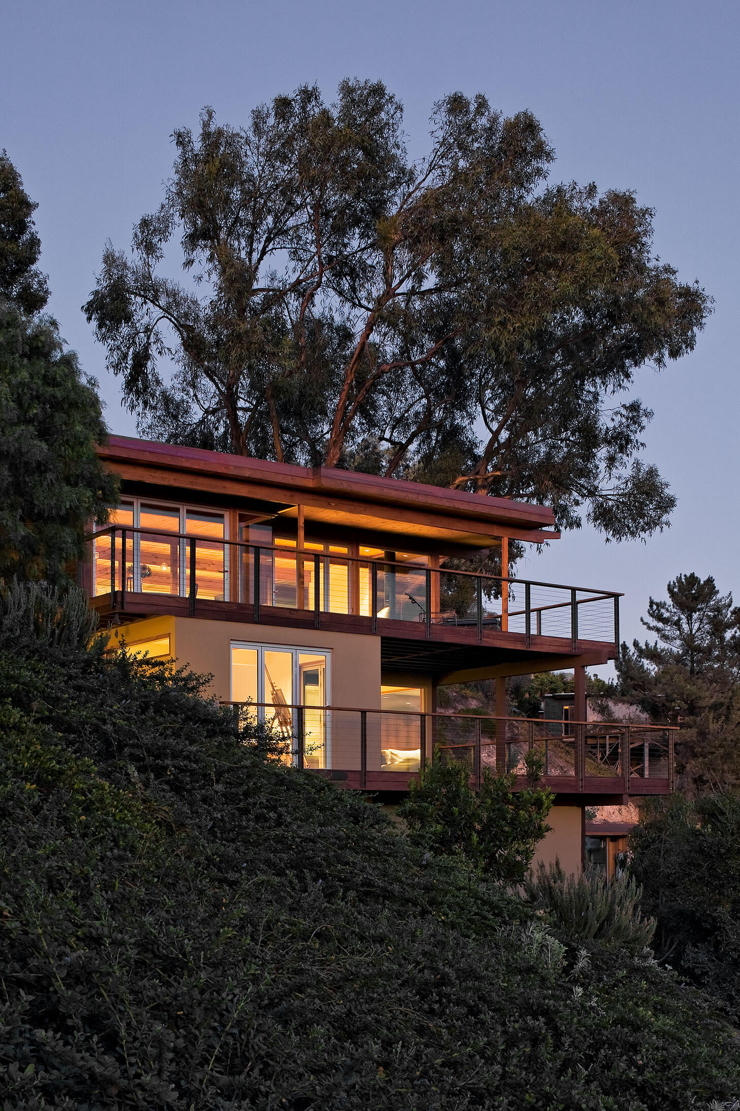 MID CENTURY MODERN HOME